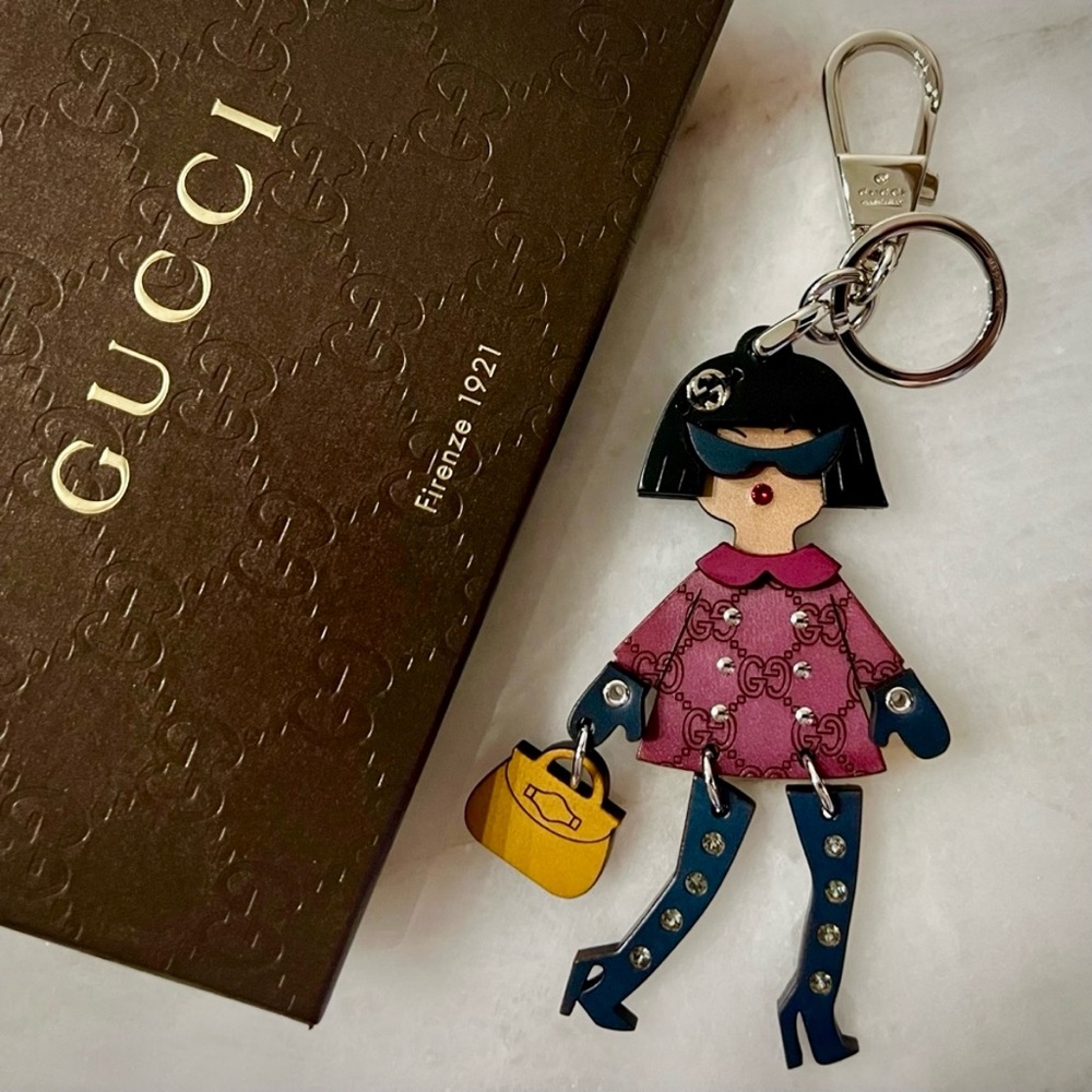 GUCCI New Merida Lady Wood Key Holder
Ring Bag Charm Boxed NWT